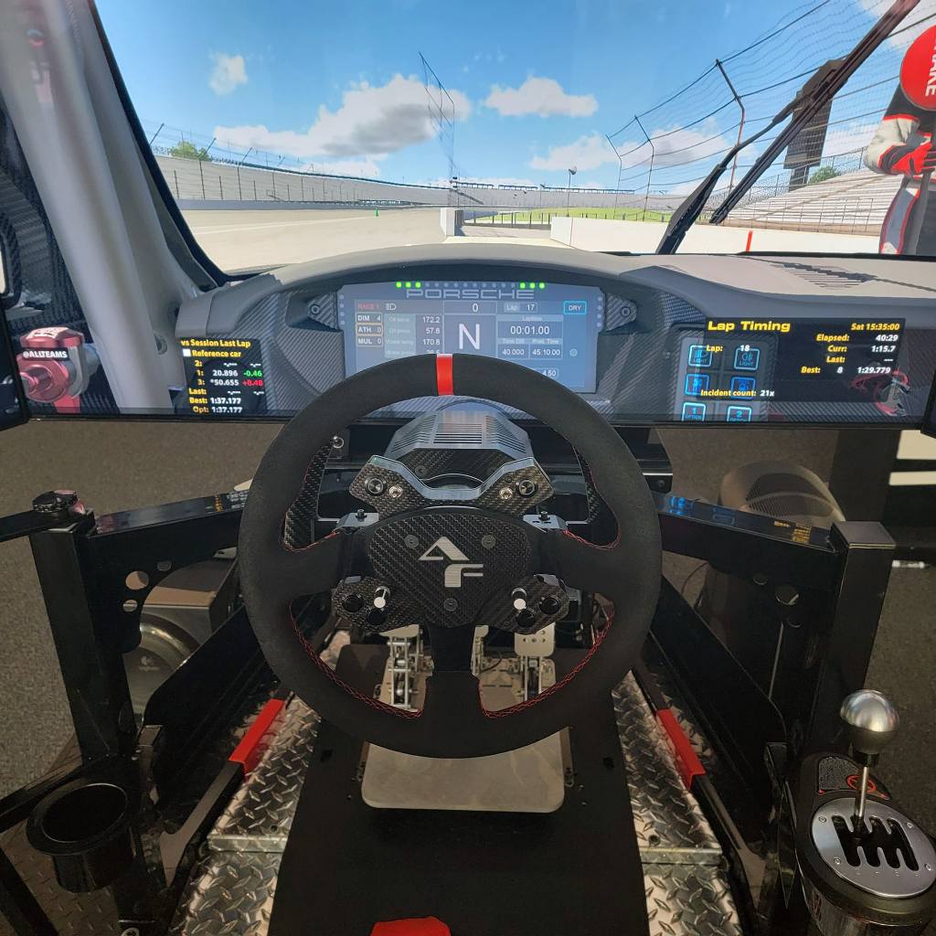 TrackTime Full-Motion Racing Simulator for real Simracing