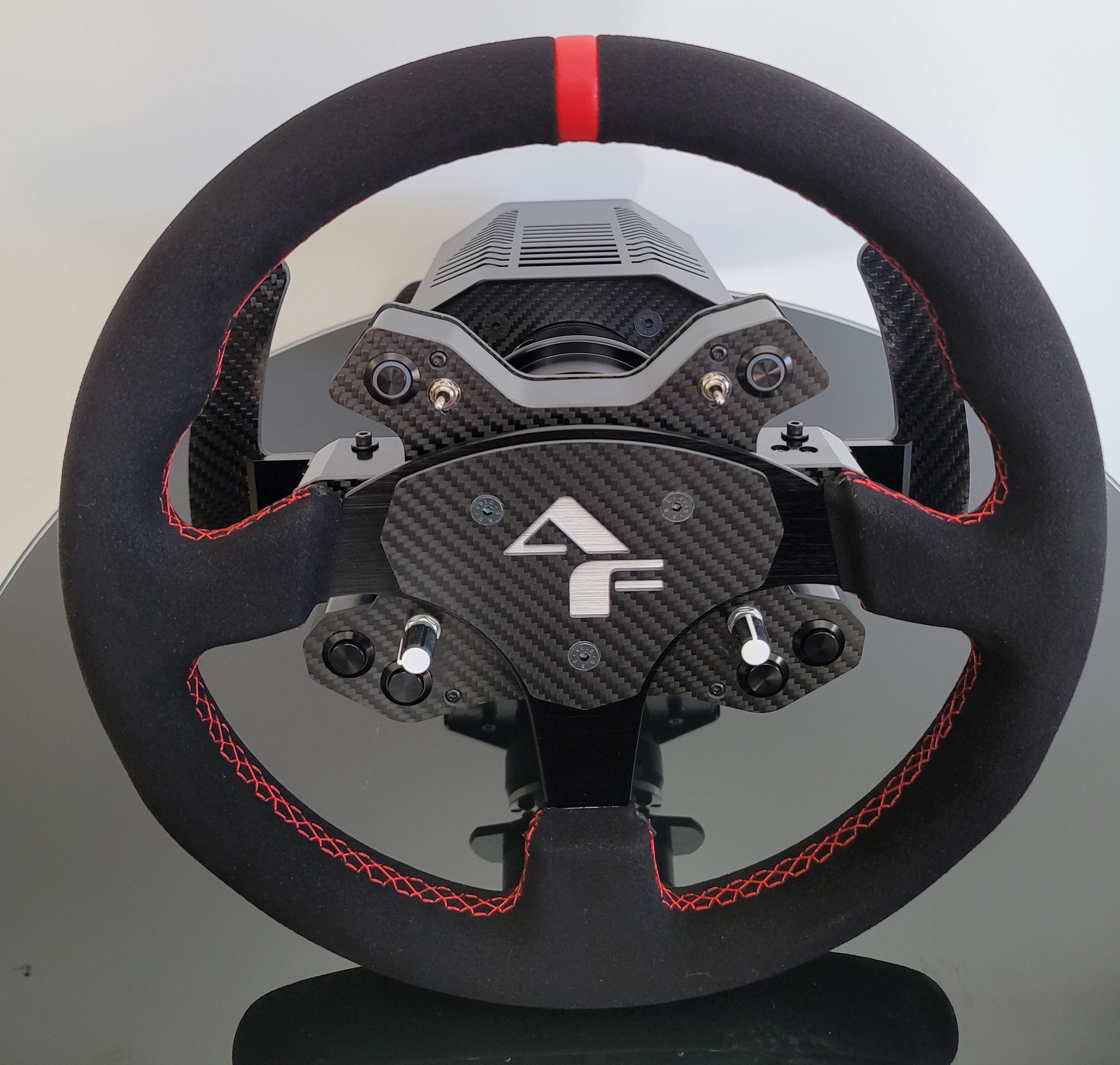 AccuForce Pro V2 Steering System | SimXperience® Full Motion  